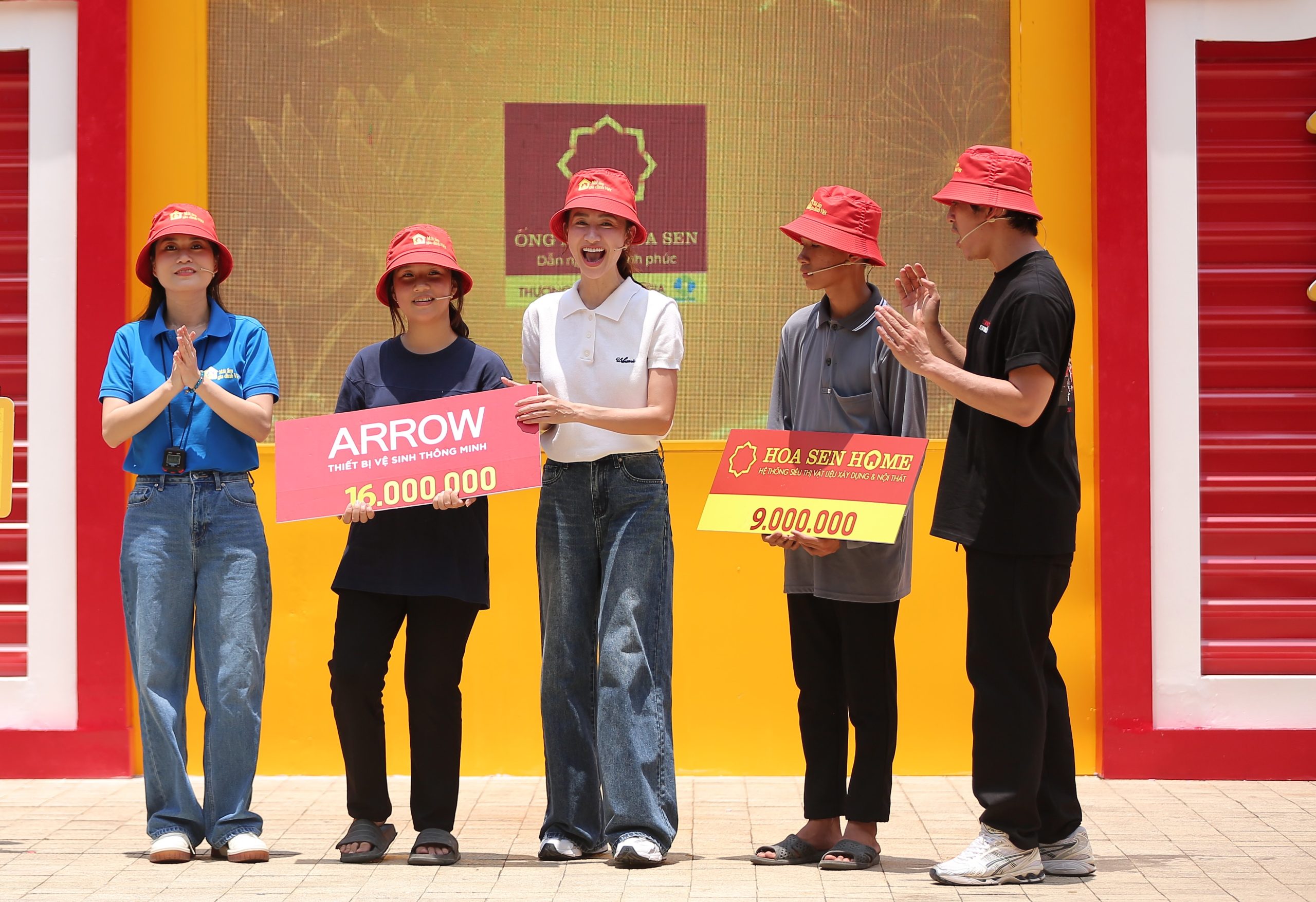 Hành trình “mang hạnh phúc sẻ chia cùng cộng đồng” vẫn đang tiếp diễn , đồng hành cùng những mảnh đời cần được yêu thương.