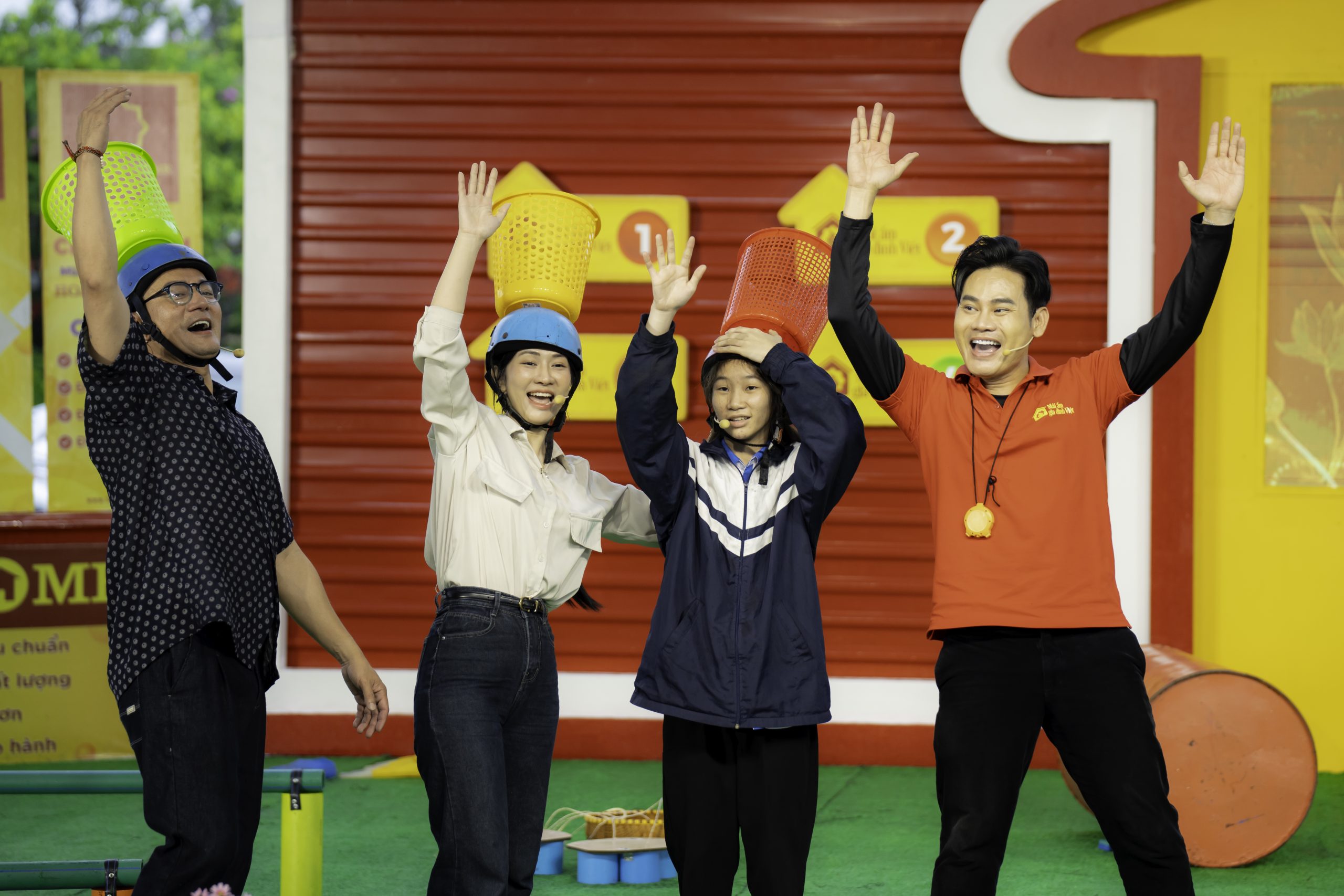 Mái ấm gia đình Việt được khán giả yêu mến nhờ tính nhân văn sâu sắc, sự đồng hành bền bỉ cùng những mảnh đời khó khăn.