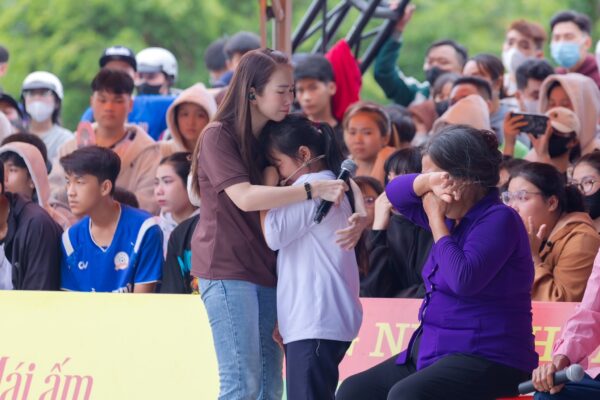 “Hoàn cảnh nào cũng đáng thương, nhân vật nào cũng khiến mình day dứt.” - MC Thanh Thảo chia sẻ
